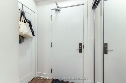 Photo 4 at 1508 - 318 Richmond Street W, Waterfront Communities C1, Toronto