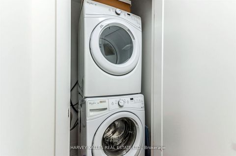 Photo 25 at 1508 - 318 Richmond Street W, Waterfront Communities C1, Toronto