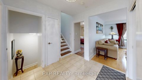 Photo 5 at 77 Letchworth Crescent, CFB, Toronto