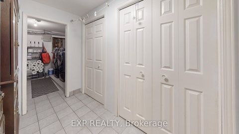 Photo 33 at 77 Letchworth Crescent, CFB, Toronto