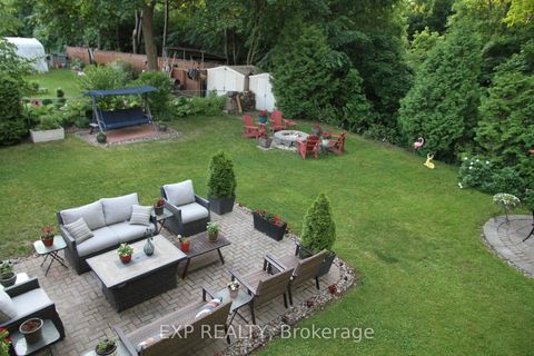 Photo 36 at 77 Letchworth Crescent, CFB, Toronto