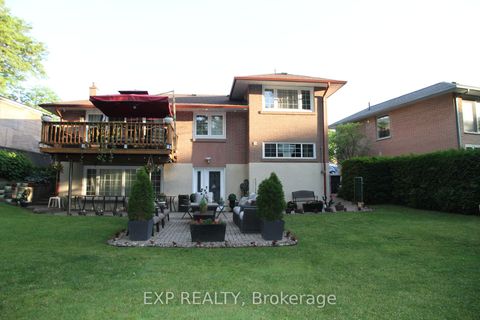 Photo 37 at 77 Letchworth Crescent, CFB, Toronto