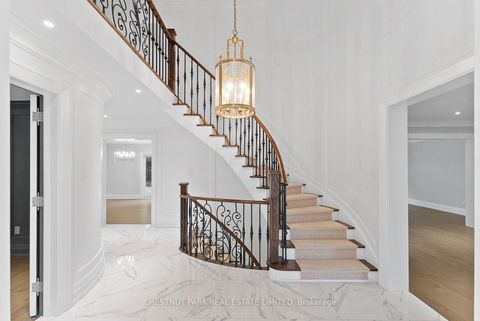 Photo 2 at 16 Sagewood Drive, Don Mills, Toronto