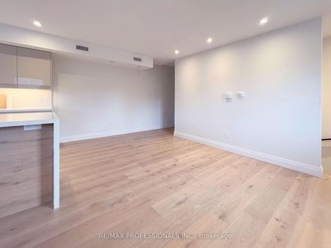 Photo 23 at 41 Rolyat Street, Bellwoods, Toronto