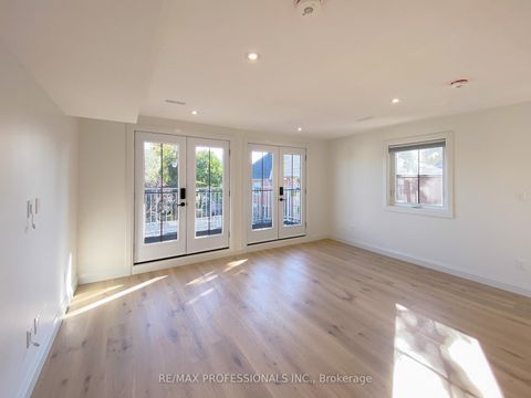 Photo 40 at 41 Rolyat Street, Bellwoods, Toronto