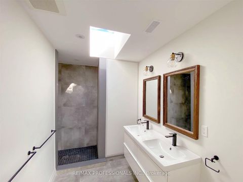 Photo 43 at 41 Rolyat Street, Bellwoods, Toronto