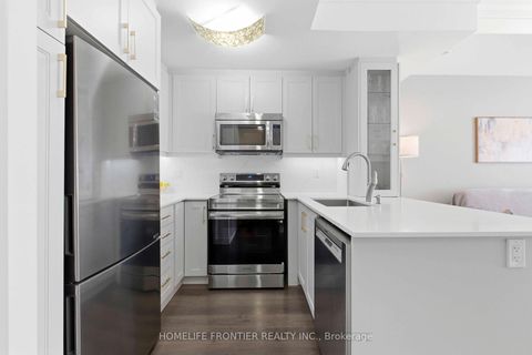 Photo 15 at 29 - 145 Long Branch Avenue, Long Branch, Toronto