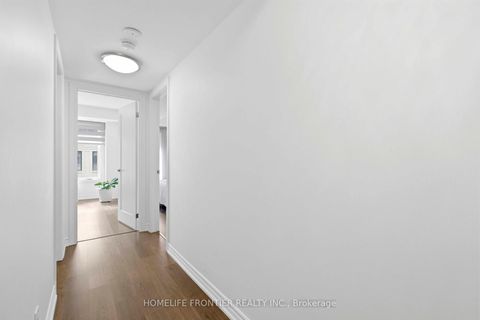 Photo 21 at 29 - 145 Long Branch Avenue, Long Branch, Toronto