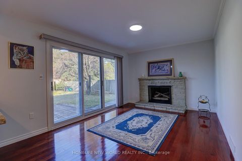 Photo 10 at 29 Deepdale Drive, Agincourt North, Toronto