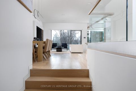 Photo 22 at 21 Farrell Avenue, Willowdale West, Toronto