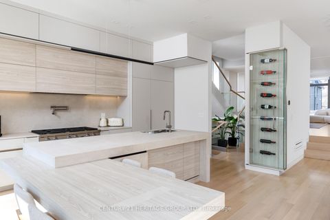 Photo 34 at 21 Farrell Avenue, Willowdale West, Toronto