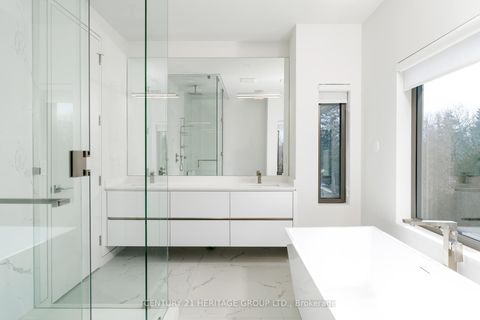 Photo 41 at 21 Farrell Avenue, Willowdale West, Toronto