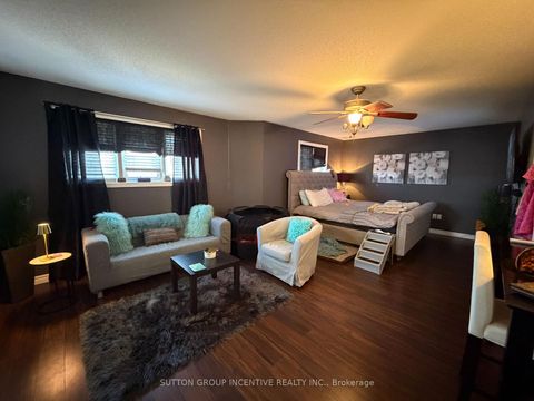 Photo 15 at 422 Mapleton Avenue, Ardagh, Barrie