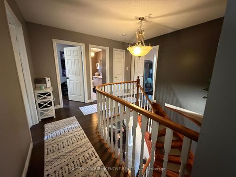 Photo 19 at 422 Mapleton Avenue, Ardagh, Barrie
