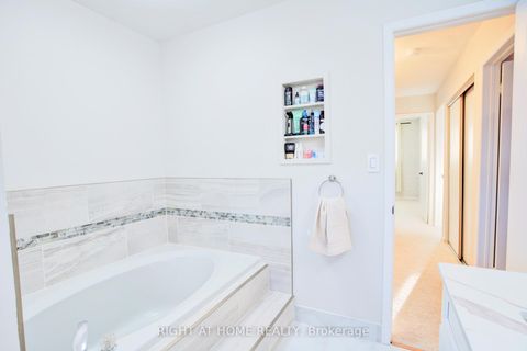 Photo 18 at 81 Beechnut Crescent, Courtice, Clarington