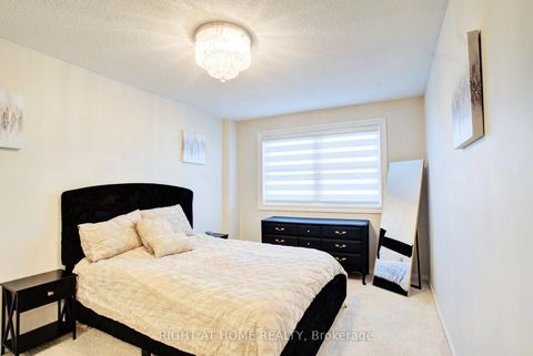 Photo 19 at 81 Beechnut Crescent, Courtice, Clarington