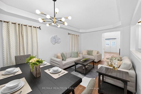 Photo 8 at 71 Timber Valley Avenue, Oak Ridges, Richmond Hill