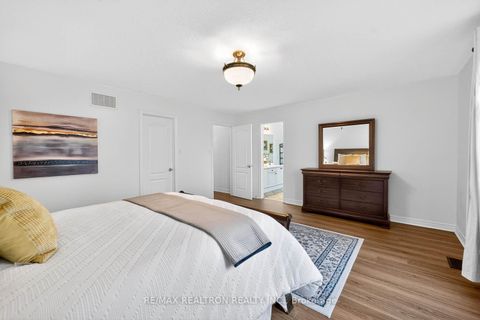 Photo 22 at 71 Timber Valley Avenue, Oak Ridges, Richmond Hill