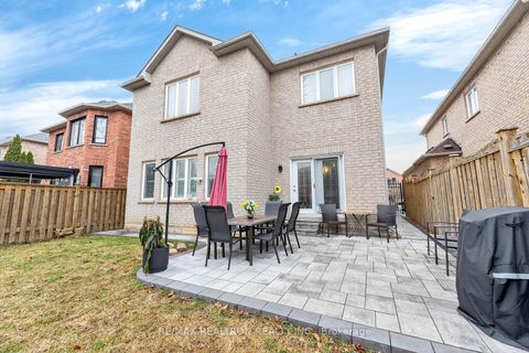 Photo 33 at 71 Timber Valley Avenue, Oak Ridges, Richmond Hill