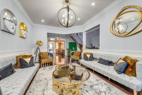 Photo 6 at 45 Torgan Trail, Kleinburg, Vaughan