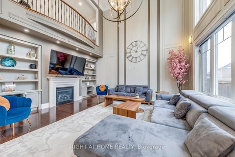 Photo 11 at 45 Torgan Trail, Kleinburg, Vaughan