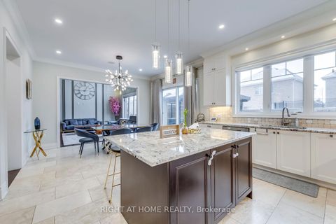 Photo 21 at 45 Torgan Trail, Kleinburg, Vaughan