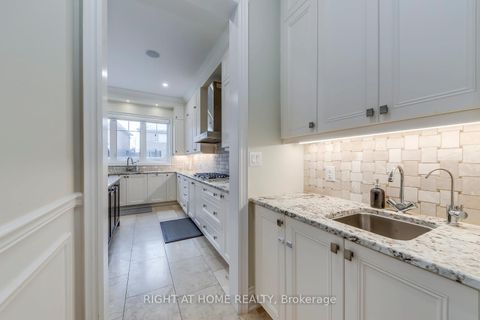 Photo 22 at 45 Torgan Trail, Kleinburg, Vaughan