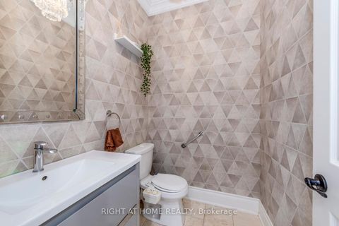 Photo 23 at 45 Torgan Trail, Kleinburg, Vaughan