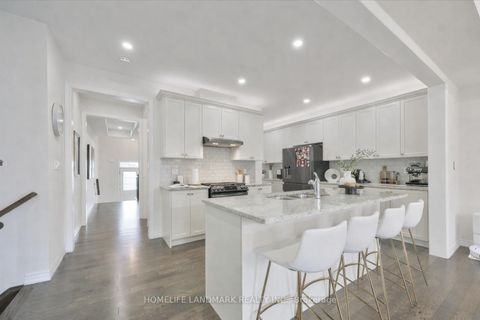 Photo 7 at 79 Bethpage Crescent, Glenway Estates, Newmarket