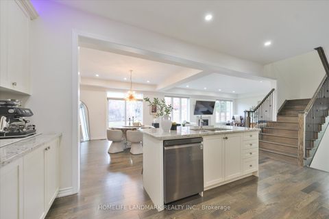 Photo 9 at 79 Bethpage Crescent, Glenway Estates, Newmarket