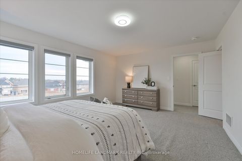 Photo 32 at 79 Bethpage Crescent, Glenway Estates, Newmarket