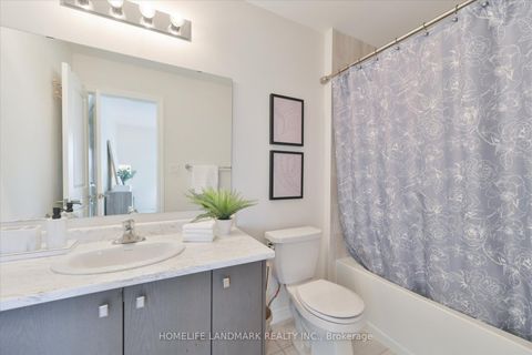 Photo 33 at 79 Bethpage Crescent, Glenway Estates, Newmarket