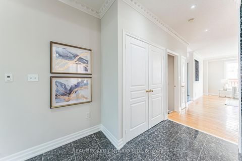 Photo 4 at 33 Kingshill Road, Oak Ridges, Richmond Hill