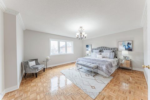 Photo 13 at 33 Kingshill Road, Oak Ridges, Richmond Hill