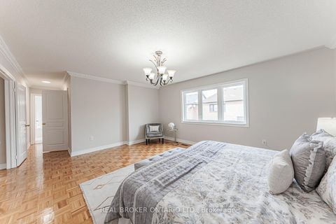 Photo 14 at 33 Kingshill Road, Oak Ridges, Richmond Hill