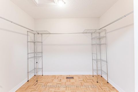 Photo 15 at 33 Kingshill Road, Oak Ridges, Richmond Hill