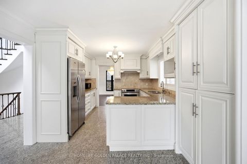 Photo 5 at 394 Patricia Avenue, Newtonbrook West, Toronto
