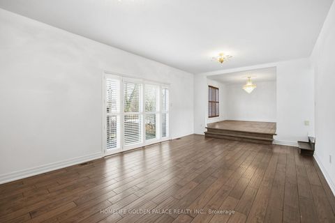 Photo 16 at 394 Patricia Avenue, Newtonbrook West, Toronto