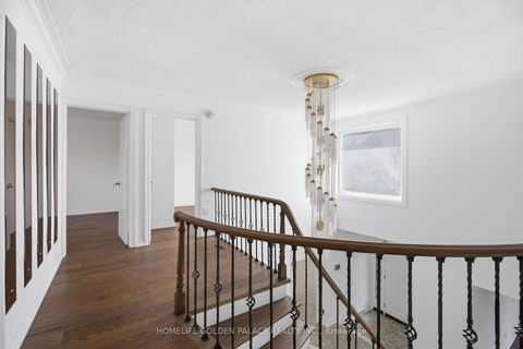 Photo 17 at 394 Patricia Avenue, Newtonbrook West, Toronto