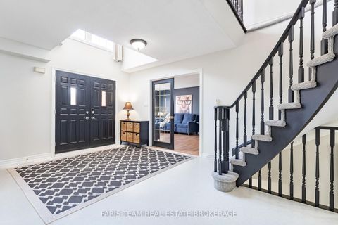 Photo 6 at 11 Berry Court, Ardagh, Barrie