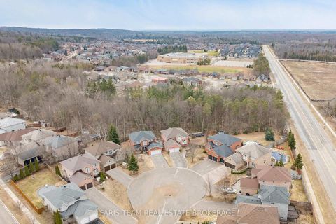 Photo 47 at 11 Berry Court, Ardagh, Barrie