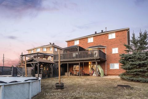 Photo 49 at 11 Berry Court, Ardagh, Barrie