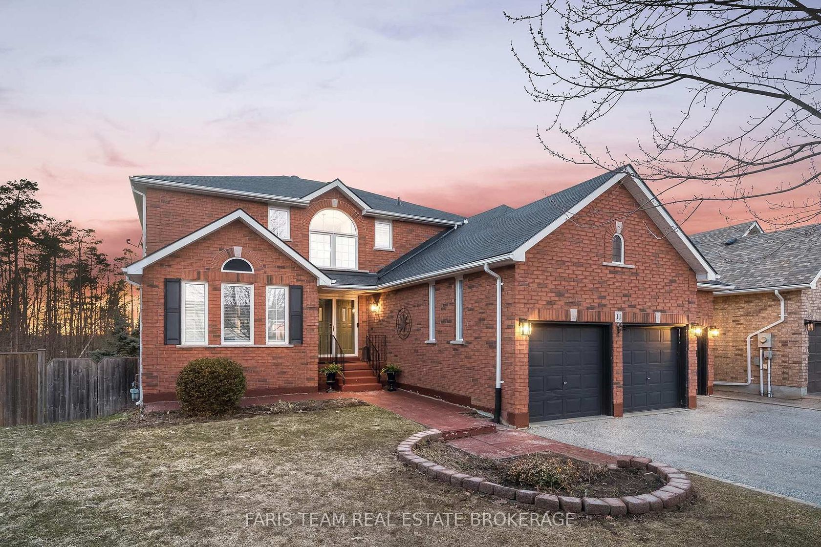 11 Berry Court, Ardagh, Barrie photo number 2