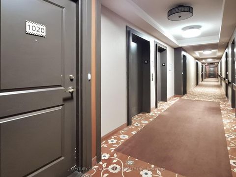 Photo 4 at 1020 - 11211 Yonge Street, Devonsleigh, Richmond Hill