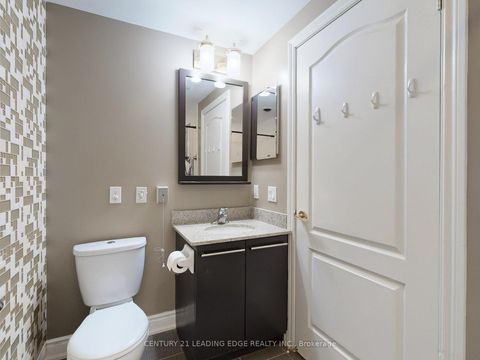 Photo 19 at 1020 - 11211 Yonge Street, Devonsleigh, Richmond Hill