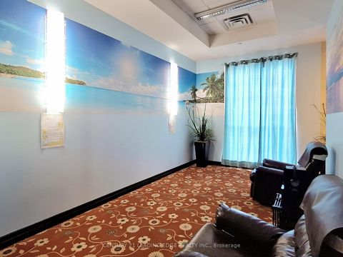 Photo 39 at 1020 - 11211 Yonge Street, Devonsleigh, Richmond Hill