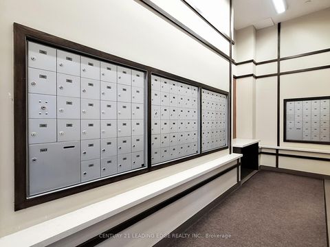 Photo 43 at 1020 - 11211 Yonge Street, Devonsleigh, Richmond Hill