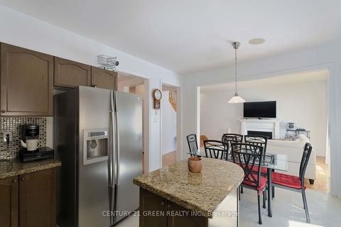 Photo 9 at 8 Lampman Drive, Morningside, Toronto