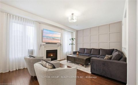 Photo 8 at 146 Beaconsfield Drive, Kleinburg, Vaughan