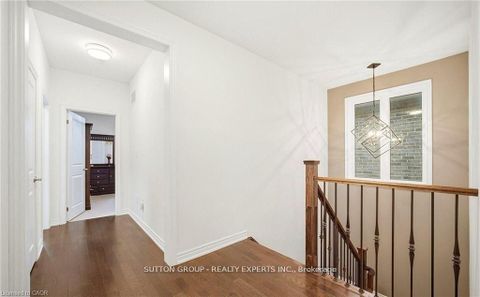 Photo 18 at 146 Beaconsfield Drive, Kleinburg, Vaughan